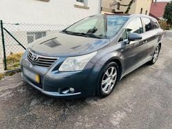 Grau Gebraucht 2011 Toyota Avensis Kombi | 3.999 € (Fairer Preis)