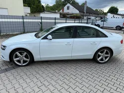 Schwarz Gebraucht 2012 Audi A4 Limousine | 9.700 € (Fairer Preis)