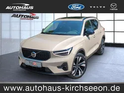 Sand dune (metallic) Gebraucht 2024 Volvo XC40 Plus SUV | 35.450 € (Fairer Preis)
