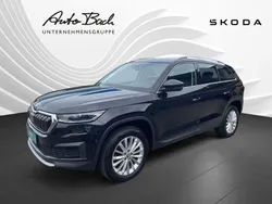 Schwarz (blackmagic perleffekt) Gebraucht 2023 Skoda Kodiaq Style SUV | 34.990 € (Guter Preis)