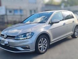Silber Gebraucht 2017 VW Golf VII Sound Limousine | 12.100 € (Fairer Preis)
