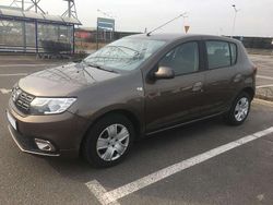 Braun Gebraucht 2020 Dacia Sandero Comfort Kleinwagen | 9.000 €