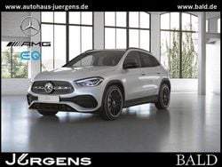 Weiss digitalweiß Gebraucht 2020 Mercedes GLA250 AMG SUV | 34.880 € (Fairer Preis)