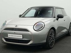 Grau Gebraucht 2024 Mini Cooper Favoured Kleinwagen | 28.516 € (Fairer Preis)