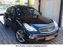 Schwarz Gebraucht 2015 Infiniti QX50 Premium SUV | 17.500 €