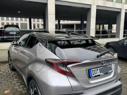 Gebraucht 2018 Toyota C-HR Style SUV | 18.000 € (Etwas zu teuer)