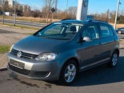 Grau Gebraucht 2010 VW Golf Plus Comfortline Van / Kleinbus | 4.870 € (Fairer Preis)