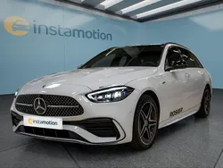 Weiß Gebraucht 2025 Mercedes C300e Kombi | 60.599 €