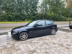 Schwarz Gebraucht 2003 BMW 318 Compact M Sport Kleinwagen | 4.500 €