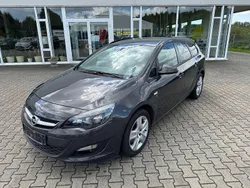 Grau Gebraucht 2014 Opel Astra Energy Kombi | 3.750 € (Superpreis)