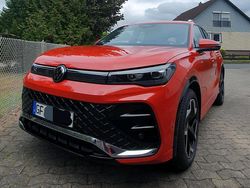 Rot Gebraucht 2024 VW Tiguan R SUV | 39.990 € (Superpreis)