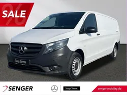 Weiß Gebraucht 2023 Mercedes Vito Van / Kleinbus | 25.288 € (Superpreis)