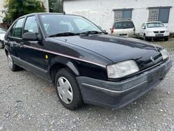 Schwarz Gebraucht 1991 Renault 19 Limousine | 750 €
