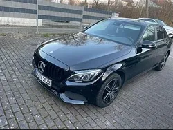 Schwarz Gebraucht 2016 Mercedes C250 Limousine | 25.000 € (Etwas zu teuer)
