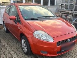 Orange Gebraucht 2006 Fiat Grande Punto Kleinwagen | 2.400 € (Etwas zu teuer)