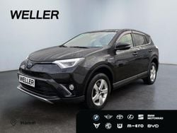 Schwarz Gebraucht 2018 Toyota RAV4 Hybrid Team SUV | 22.980 € (Fairer Preis)