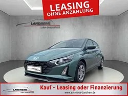 Grün Neu 2025 Hyundai i20 Comfort Limousine | 16.040 € (Superpreis)
