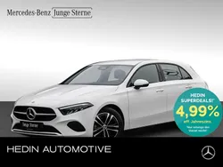 Unilack polarweiß Gebraucht 2023 Mercedes A180 Limousine | 26.890 € (Fairer Preis)