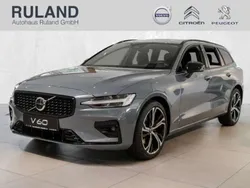 Thunder grey / metallic Gebraucht 2022 Volvo V60 Plus Kombi | 42.990 € (Teuer)