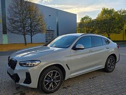 Grau Gebraucht 2024 BMW X4 Shadowline SUV | 52.750 € (Fairer Preis)