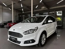 Frostweiß Gebraucht 2016 Ford S-MAX Titanium Van / Kleinbus | 14.990 € (Guter Preis)