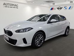 Alpinweiss iii Gebraucht 2024 BMW 120 Kleinwagen | 28.990 € (Fairer Preis)