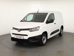 Weiß Gebraucht 2022 Toyota Proace City City Van / Kleinbus | 18.890 € (Fairer Preis)