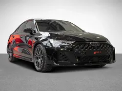 Mythosschwarz metallic Neu 2024 Audi RS3 Ambiente Kleinwagen | 88.535 €