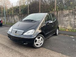Schwarz Gebraucht 2003 Mercedes A140 Avantgarde Limousine | 1.590 €