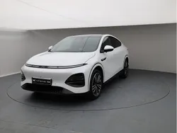 Weiß arctic white Gebraucht 2025 XPENG G6 AWD Performance SUV | 48.539 € (Fairer Preis)