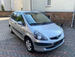 Grau Gebraucht 2003 Honda Jazz Kleinwagen | 1.600 € (Fairer Preis)