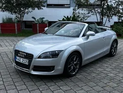 Grau Gebraucht 2008 Audi TT Roadster Sport Cabrio | 12.790 € (Teuer)