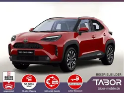 Karmina rot metallic Neu 2025 Toyota Yaris Cross SUV | 25.788 € (Guter Preis)