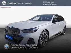 Grau Gebraucht 2025 BMW i5 Sport Line Limousine | 92.990 €