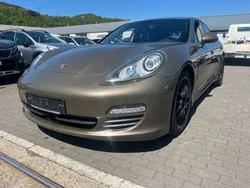 Braun Gebraucht 2010 Porsche Panamera Basis Limousine | 18.400 € (Guter Preis)