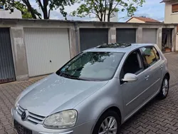 Silber Gebraucht 2007 VW Golf V Comfortline Limousine | 3.350 € (Fairer Preis)