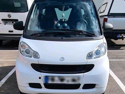 Weiß Gebraucht 2011 Smart ForTwo Coupé Kleinwagen | 4.999 € (Fairer Preis)