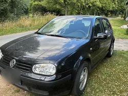 Schwarz Gebraucht 1999 VW Golf IV Kombi | 1.750 €