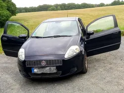 Blau Gebraucht 2009 Fiat Grande Punto Dynamic Kleinwagen | 2.100 € (Guter Preis)