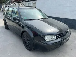 Schwarz Gebraucht 2003 VW Golf IV Basis Kombi | 2.490 € (Fairer Preis)