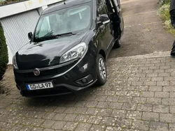 Schwarz Gebraucht 2017 Fiat Doblò Trekking Van / Kleinbus | 9.650 € (Fairer Preis)