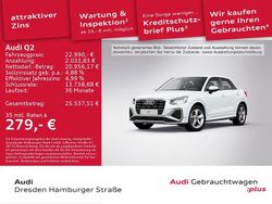Gletscherweiß metallic Gebraucht 2023 Audi Q2 S-Line SUV | 22.990 € (Guter Preis)