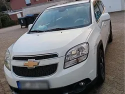 Weiß Gebraucht 2011 Chevrolet Orlando Van / Kleinbus | 4.499 € (Superpreis)