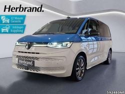 Blau Gebraucht 2022 VW Multivan Van | 44.490 € (Guter Preis)
