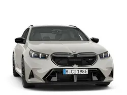 Grau Neu 2025 BMW M5 Performance Kombi | 146.300 € (Guter Preis)