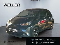Grau Gebraucht 2021 Toyota Aygo x-sky Kleinwagen | 11.990 € (Fairer Preis)