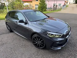 Grau Gebraucht 2019 BMW 118 M Sport Kleinwagen | 19.400 € (Etwas zu teuer)