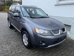 Grau Gebraucht 2009 Mitsubishi Outlander Invite SUV | 4.900 €