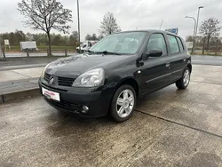 Schwarz Gebraucht 2005 Renault Clio II Kleinwagen | 1.999 €