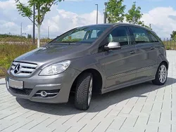 Silber Gebraucht 2008 Mercedes B200 Van / Kleinbus | 5.300 € (Fairer Preis)